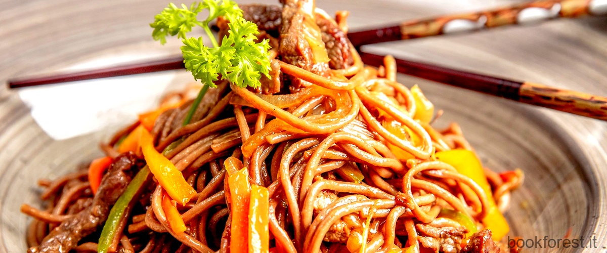 Qual è la differenza tra ramen e noodles?